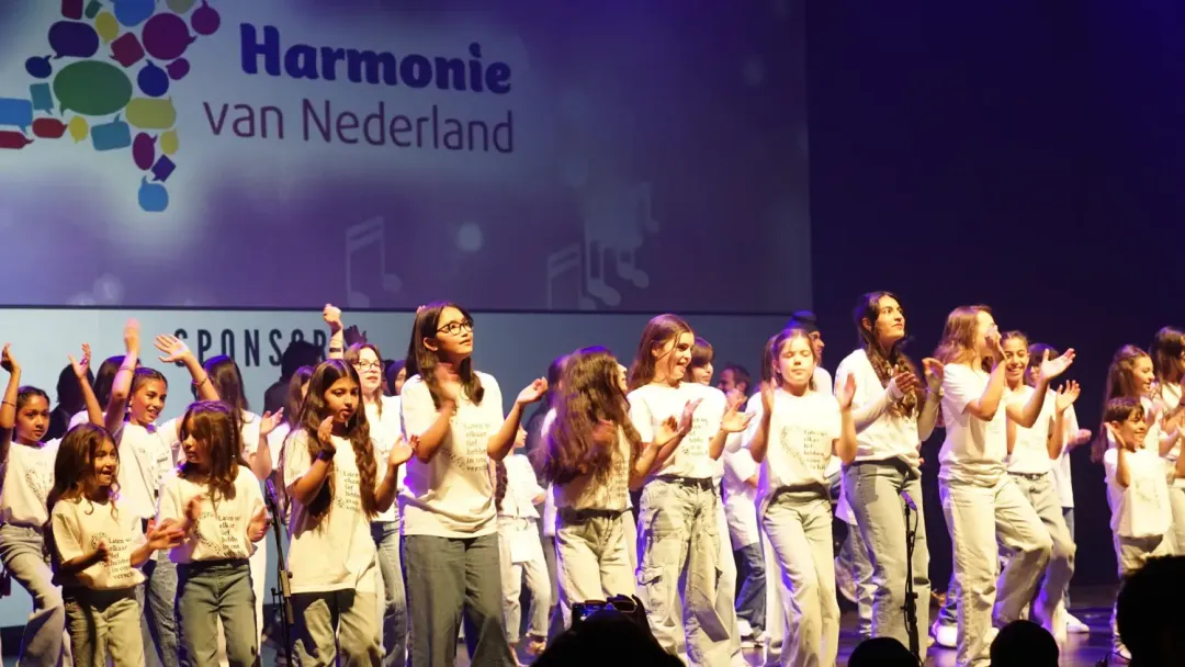 Harmonie van Nederland – Een muziek-, dans- en theaterproject voor jongeren